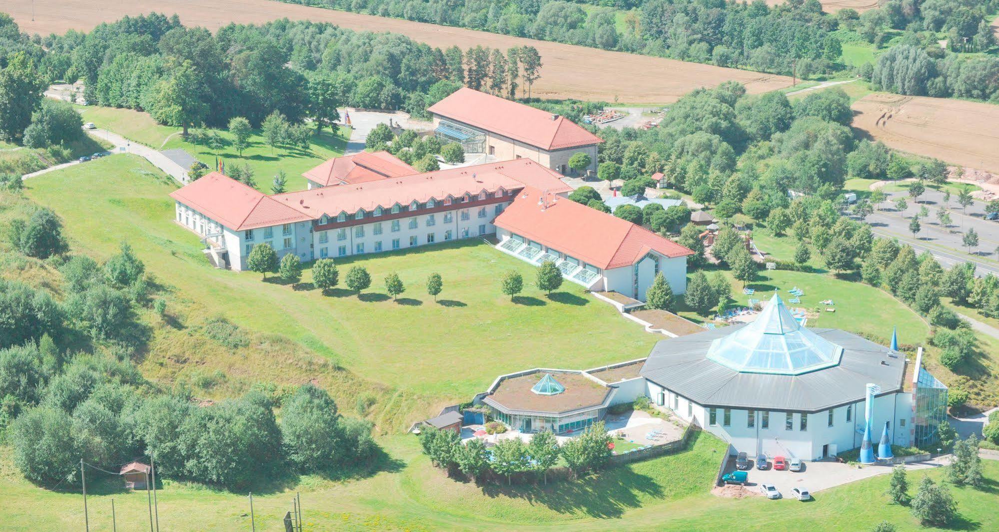 Victor'S Residenz-Hotel Teistungenburg Экстерьер фото